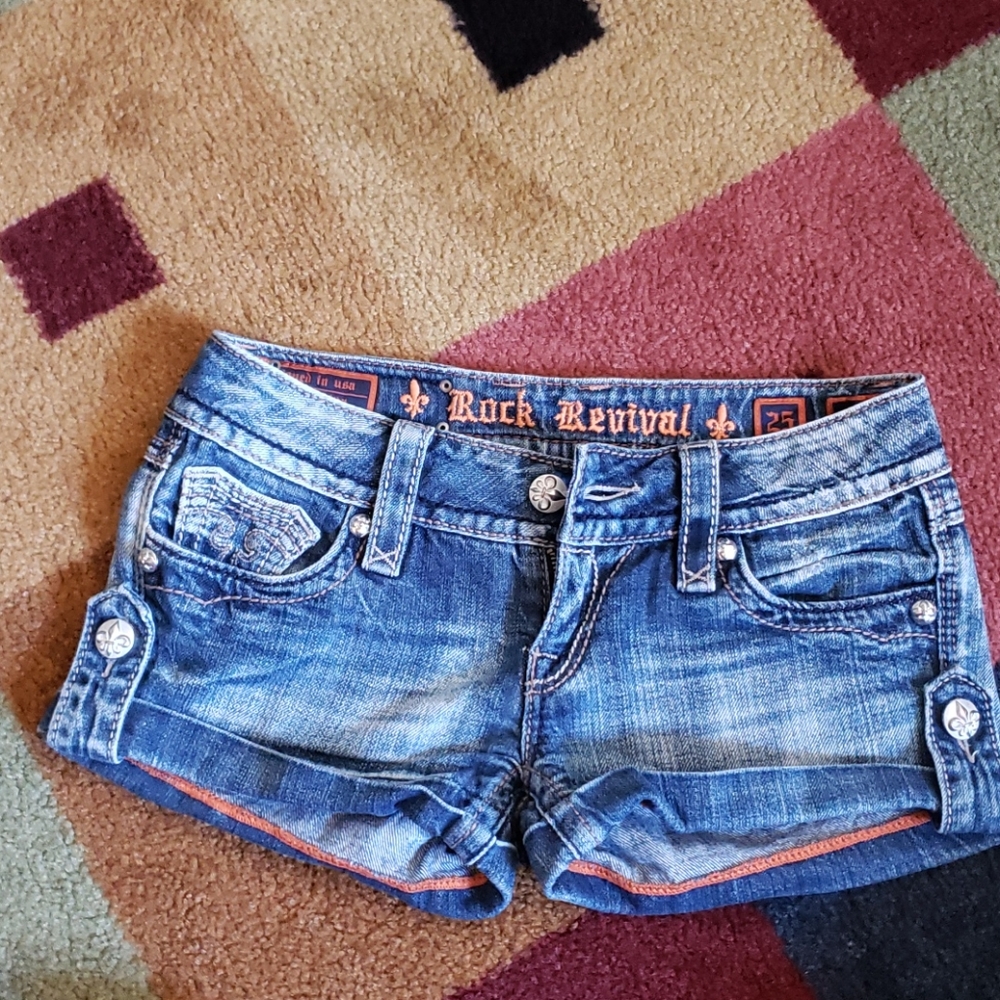 Rock revival jean shorts